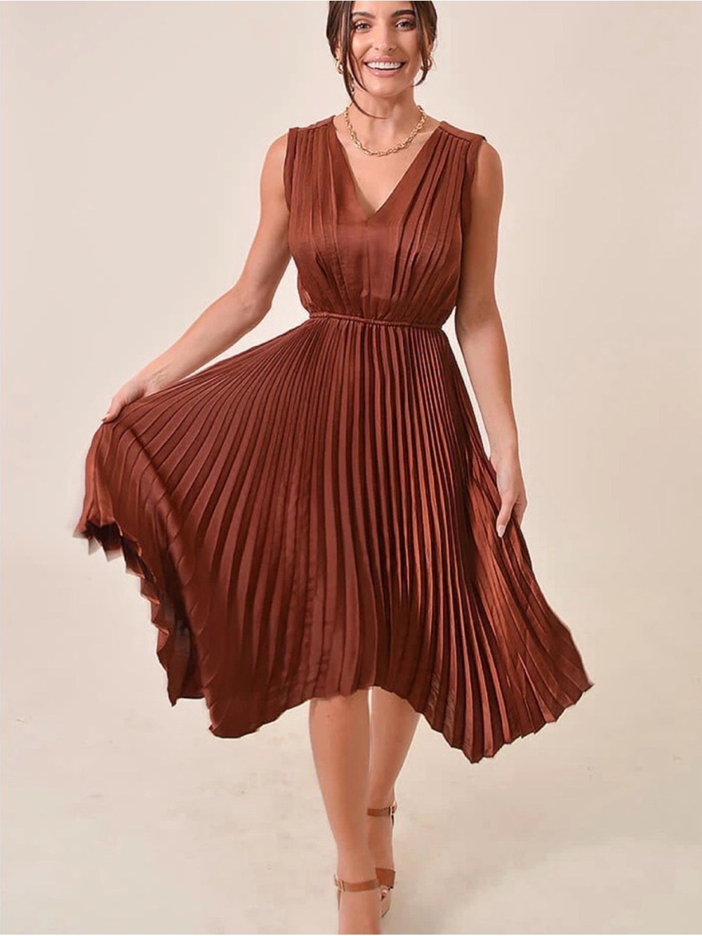 Steve Madden Sleeveless Pleated V-Neck Midi Dress in Copper Brown